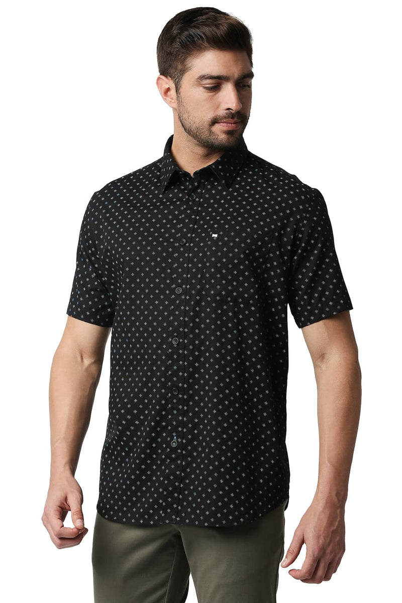 BASICS SLIM FIT TWILL PRINTED HALFSLEEVES SHIRT