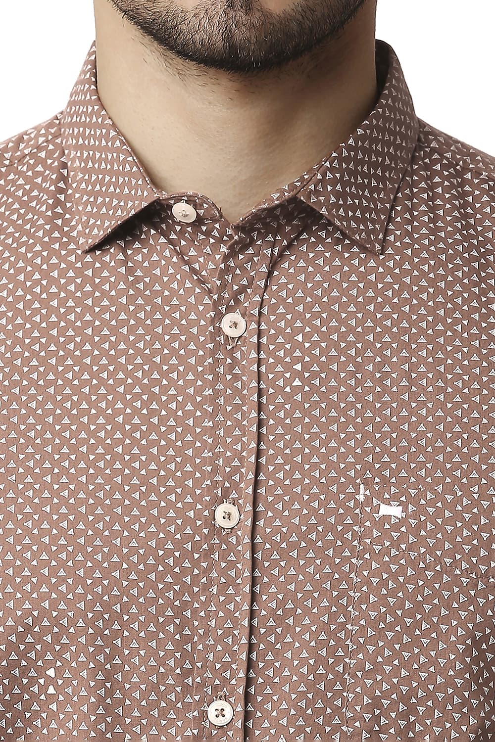 BASICS SLIM FIT POPLIN PRINTED HALFSLEEVES SHIRT