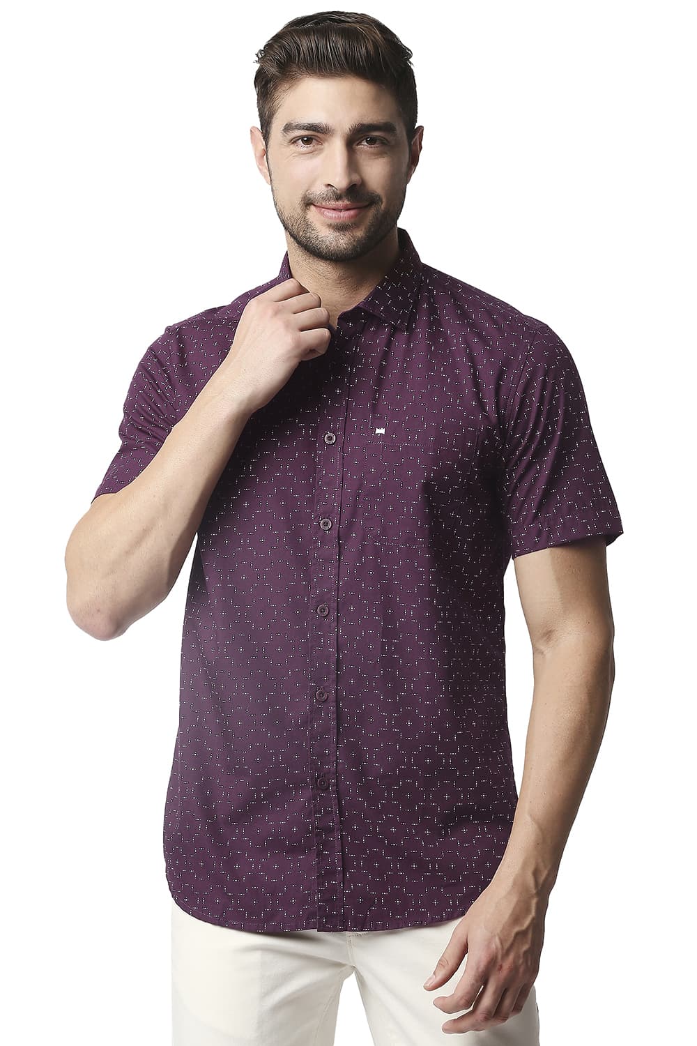 BASICS SLIM FIT POPLIN PRINTED SHIRT