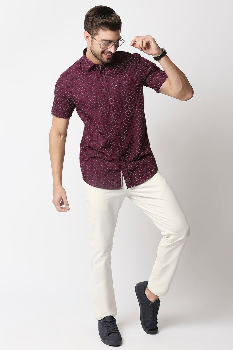 Slim Fit Poplin Printed Halfsleeves Shirt