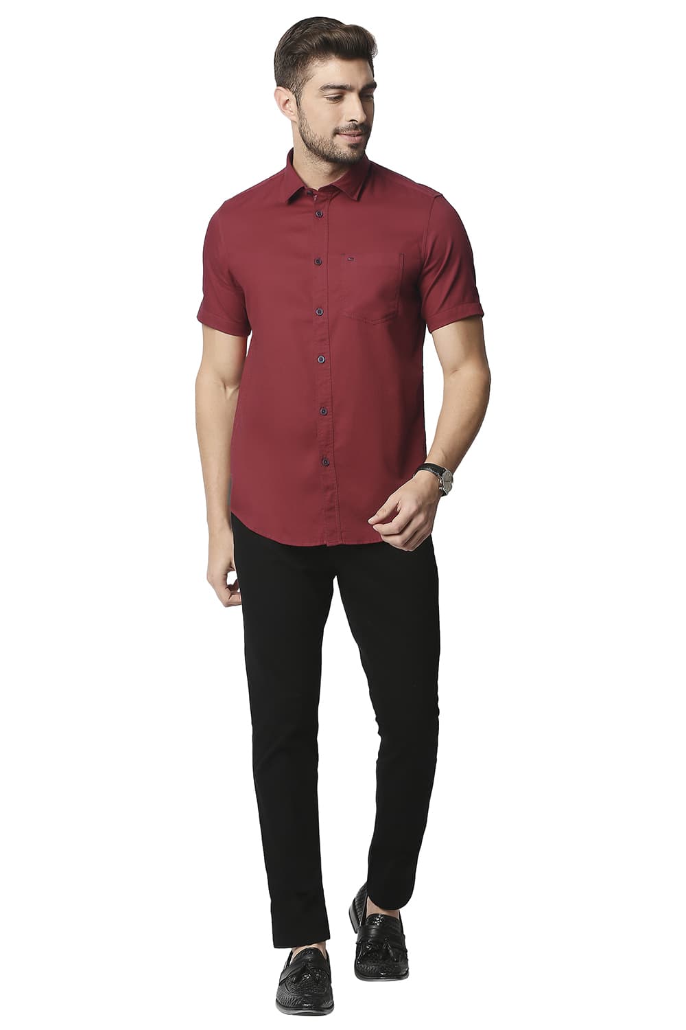 BASICS SLIM FIT HERRINGBONE HALFSLEEVES SHIRT