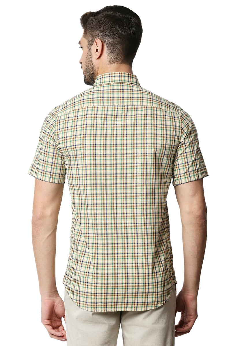 BASICS SLIM FIT CHECKS HALFSLEEVES SHIRT