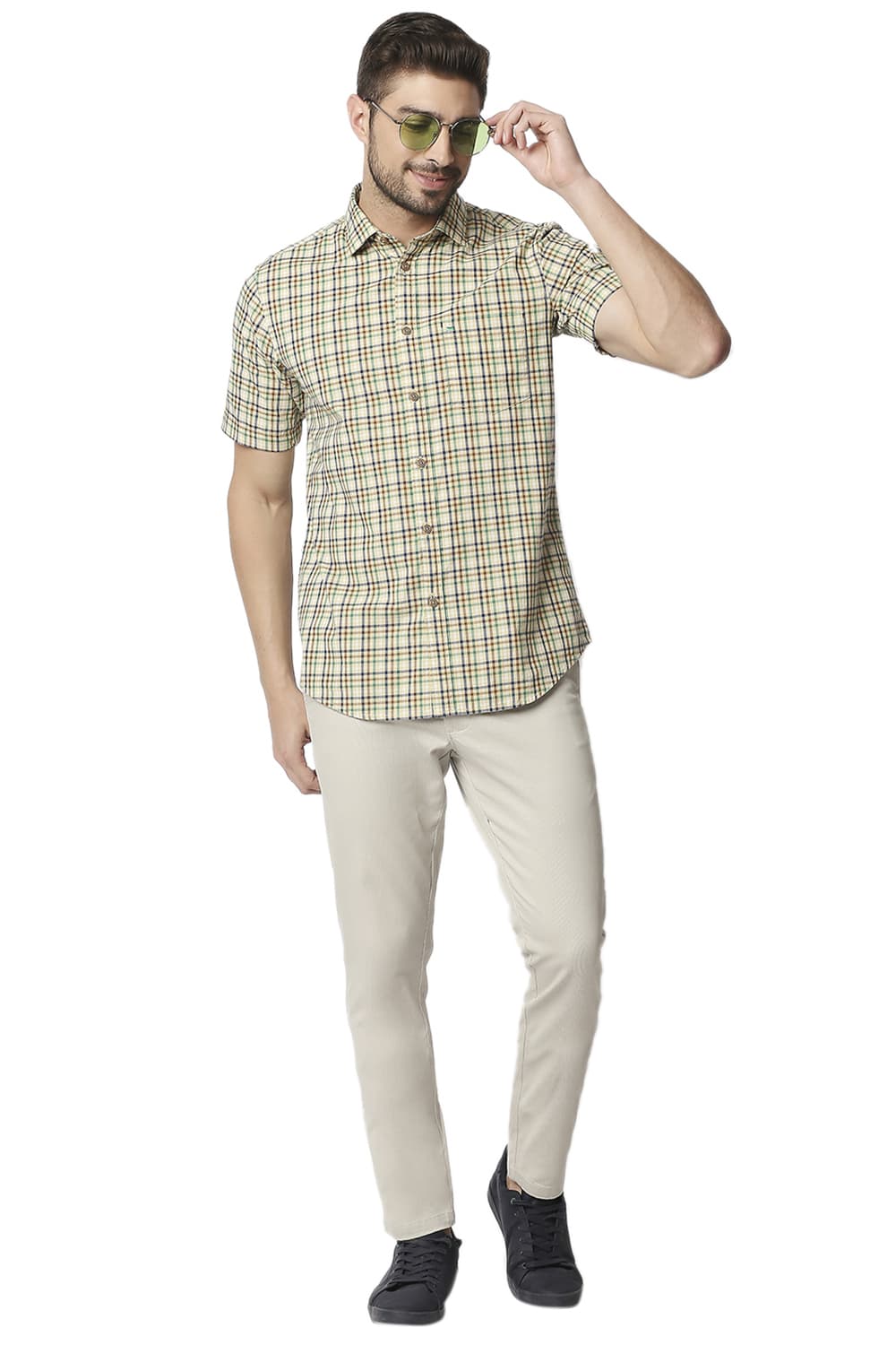 BASICS SLIM FIT CHECKS HALFSLEEVES SHIRT