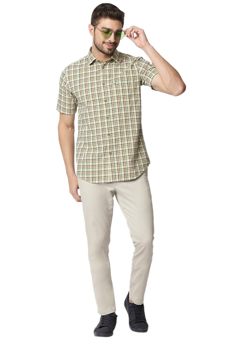 BASICS SLIM FIT CHECKS HALFSLEEVES SHIRT