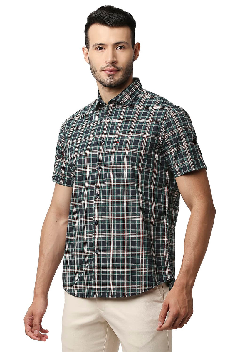 BASICS SLIM FIT COTTON CHECKS HALFSLEEVES SHIRT