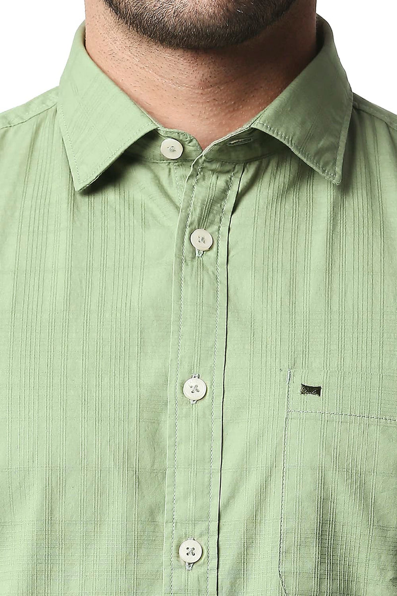 BASICS SLIM FIT DOBBY CHECKS HALFSLEEVES SHIRT