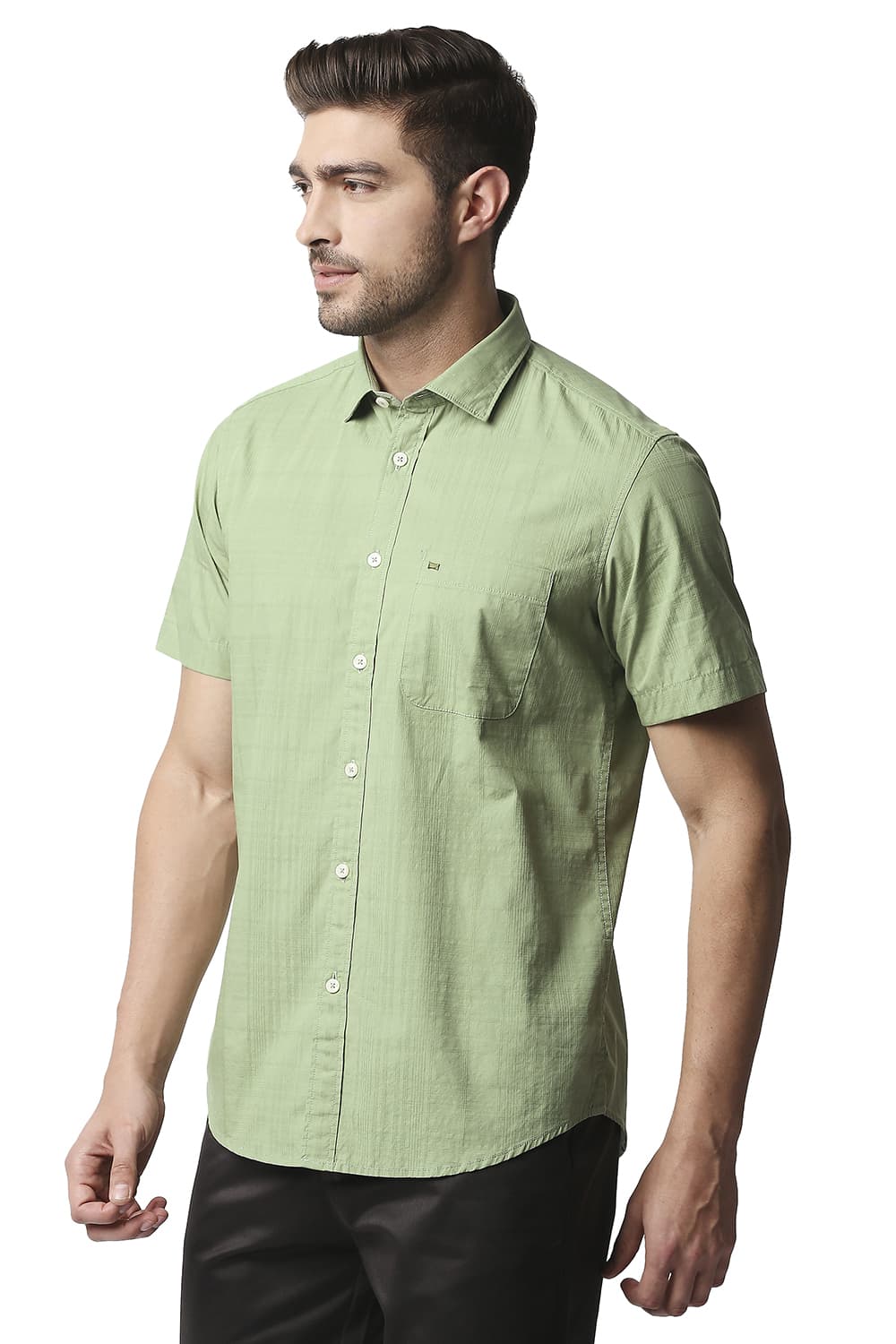 BASICS SLIM FIT DOBBY CHECKS HALFSLEEVES SHIRT