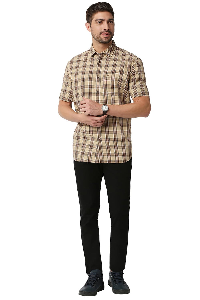 BASICS SLIM FIT CHECKS HALFSLEEVES SHIRT