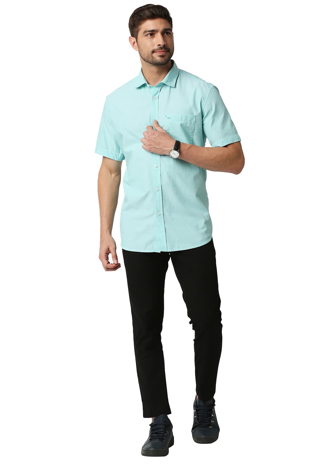 BASICS SLIM FIT FIL-A-FIL HALFSLEEVES SHIRT