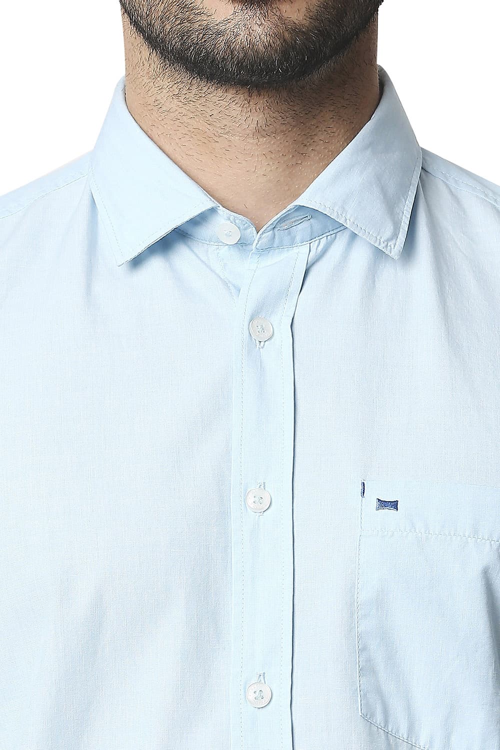 BASICS SLIM FIT FIL-A-FIL HALFSLEEVES SHIRT