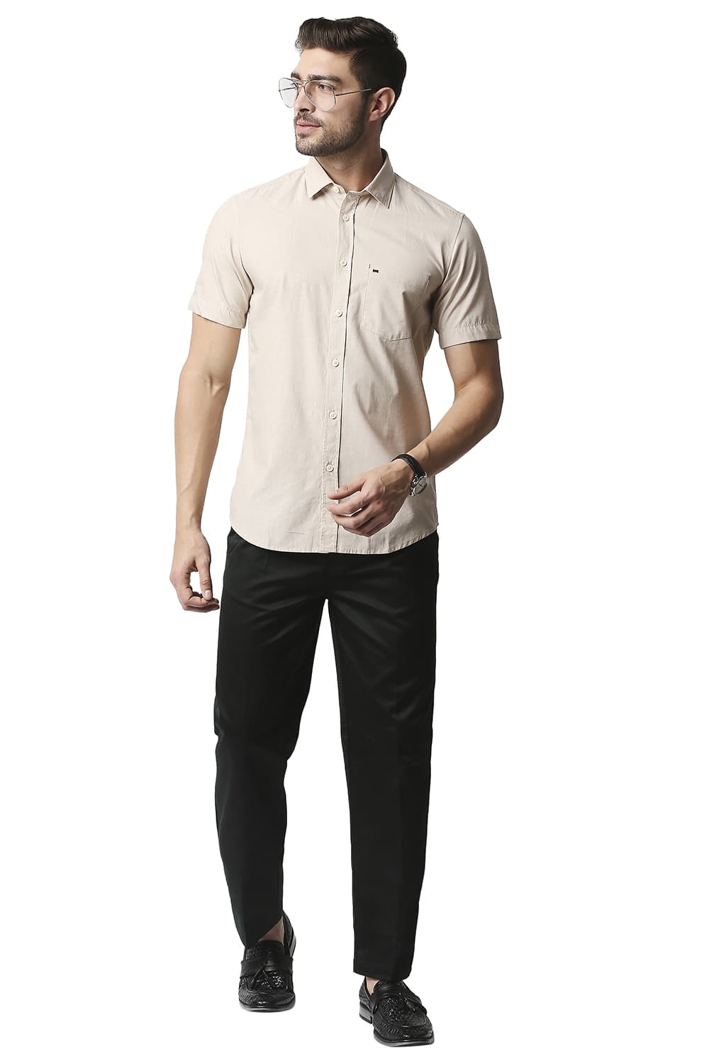 BASICS SLIM FIT FIL-A-FIL HALFSLEEVES SHIRT