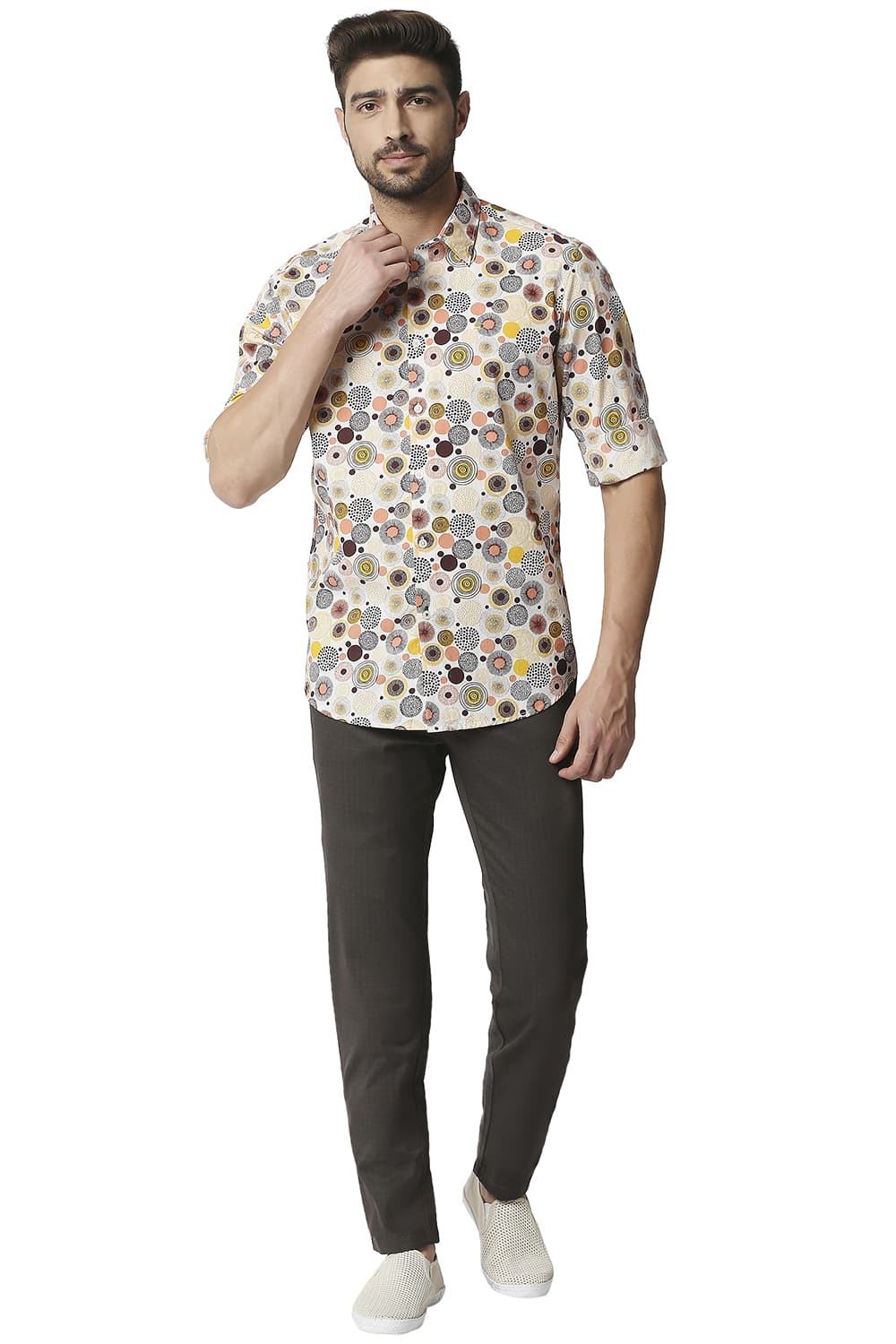 BASICS SLIM FIT POPLIN PRINTED SHIRT