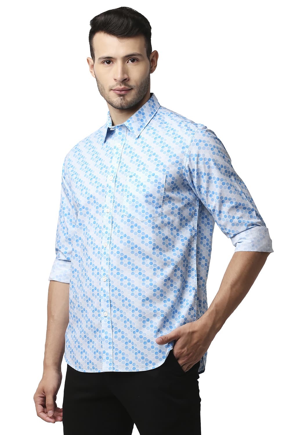 BASICS SLIM FIT POPLIN PRINTED SHIRT