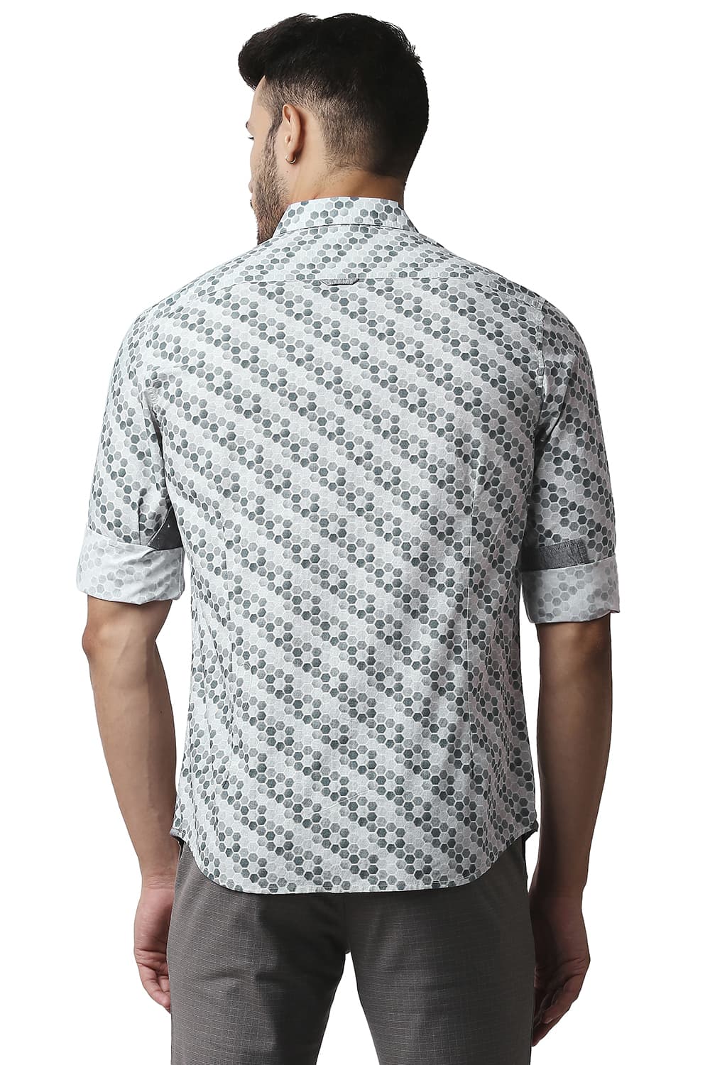 BASICS SLIM FIT POPLIN PRINTED SHIRT