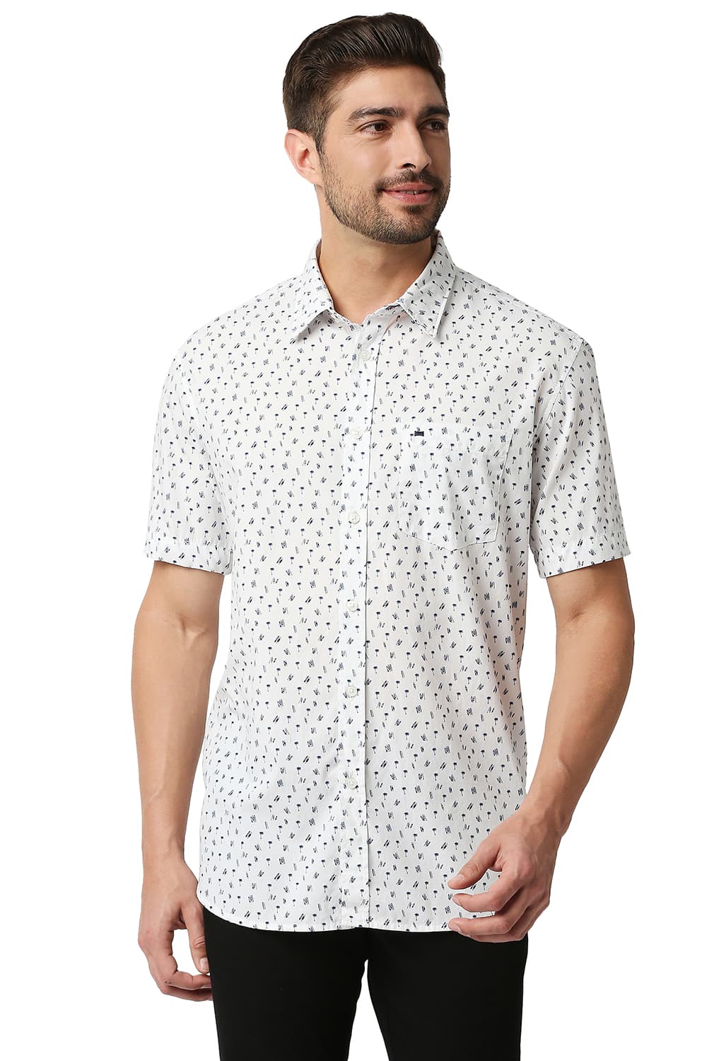 BASICS SLIM FIT POPLIN PRINTED SHIRT