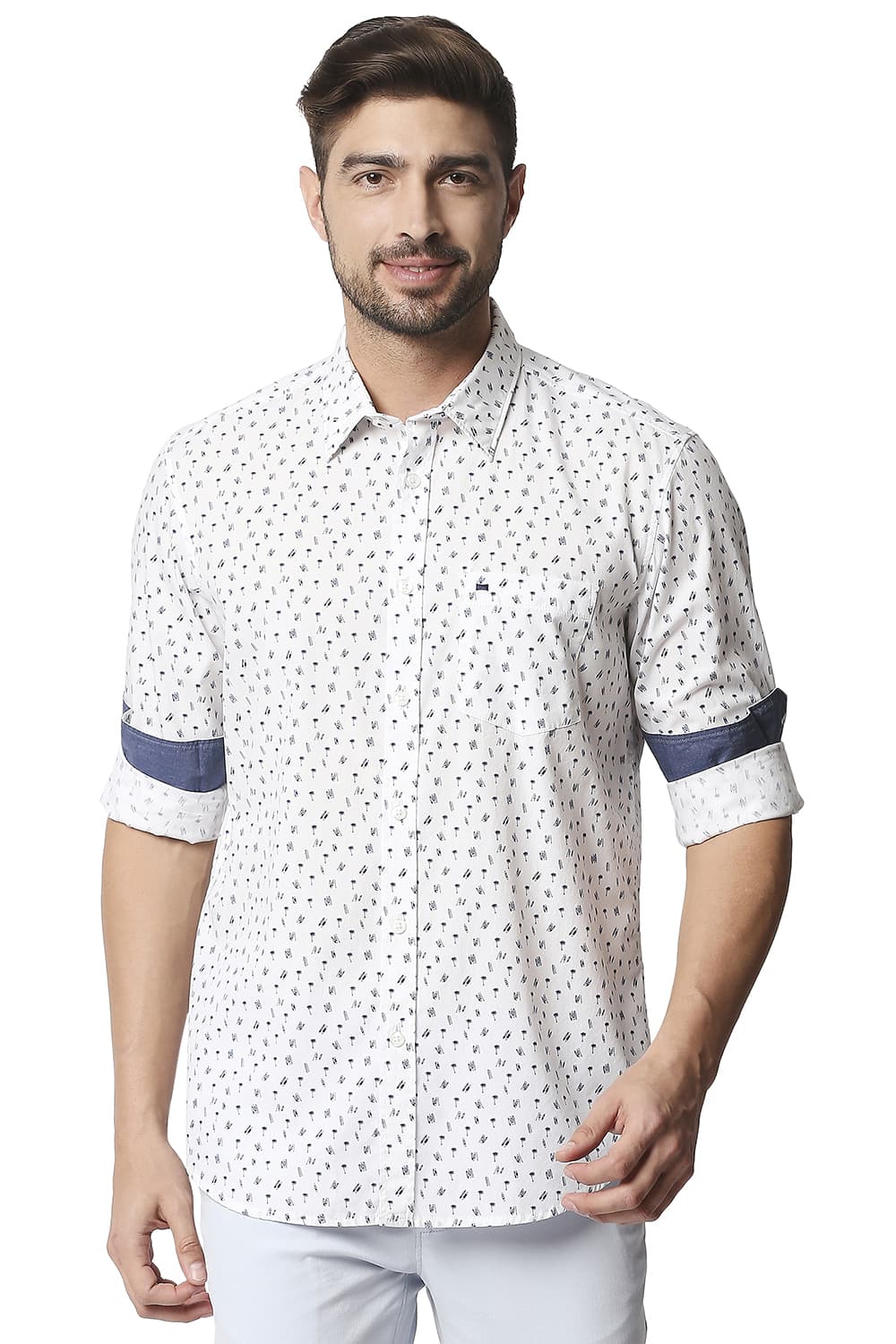 BASICS SLIM FIT POPLIN PRINTED SHIRT