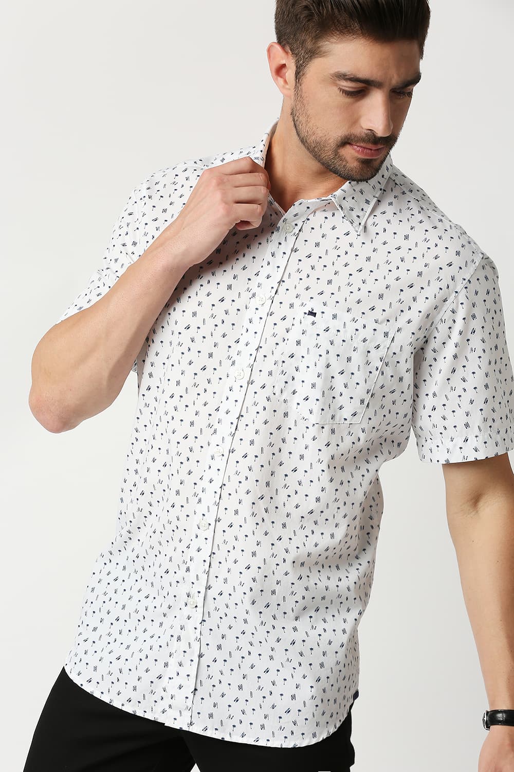 Slim Fit Poplin Printed Halfsleeves Shirt