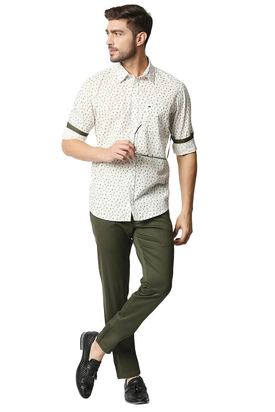 BASICS SLIM FIT AVOCADO GREEN POPLIN PRINTED SHIRT