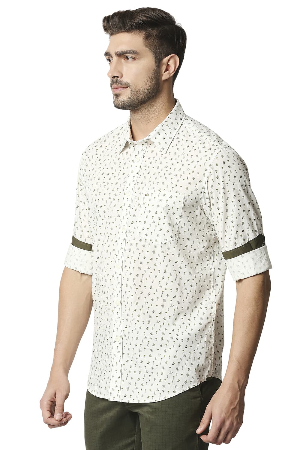 BASICS SLIM FIT POPLIN PRINTED SHIRT