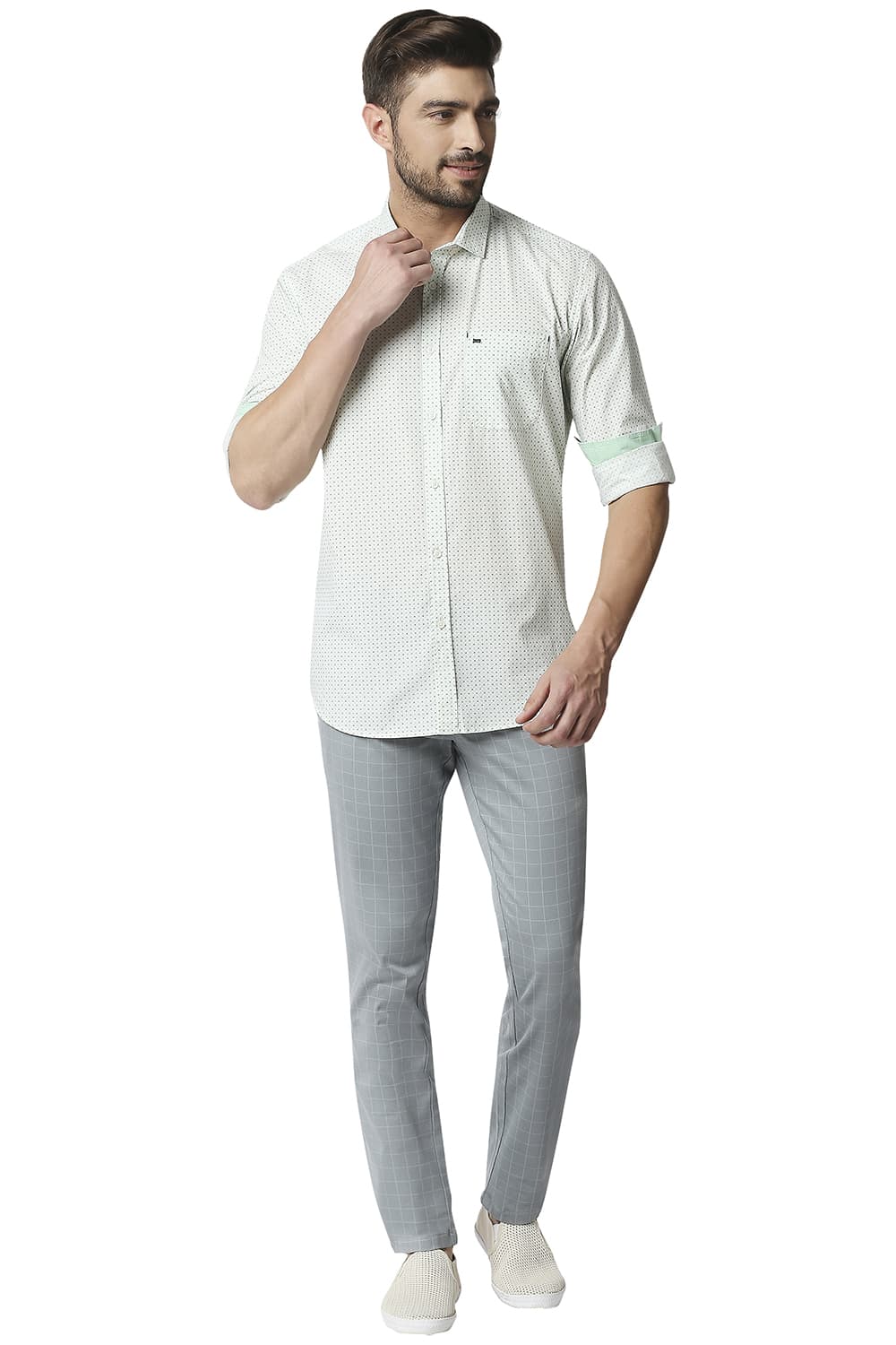 BASICS SLIM FIT POPLIN PRINTED SHIRT