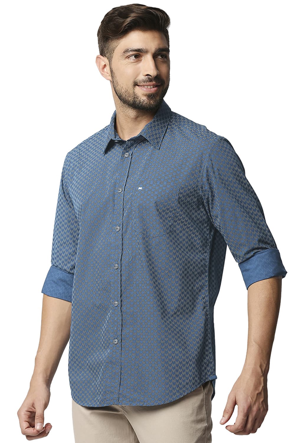 BASICS SLIM FIT POPLIN PRINTED SHIRT