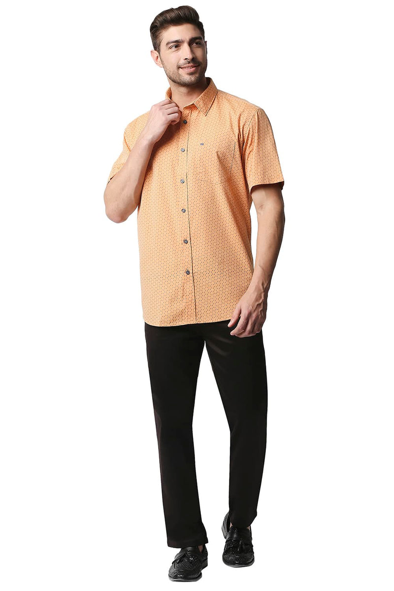 BASICS SLIM FIT FIL-A-FIL PRINTED HALFSLEEVES SHIRT