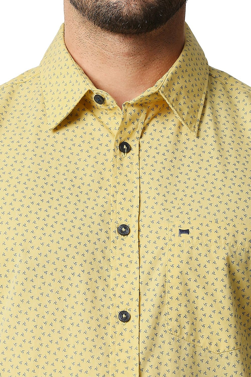 BASICS SLIM FIT FIL-A-FIL PRINTED SHIRT