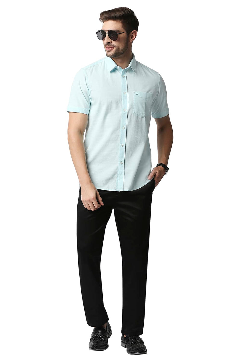 BASICS SLIM FIT SLUB HALFSLEEVES SHIRT