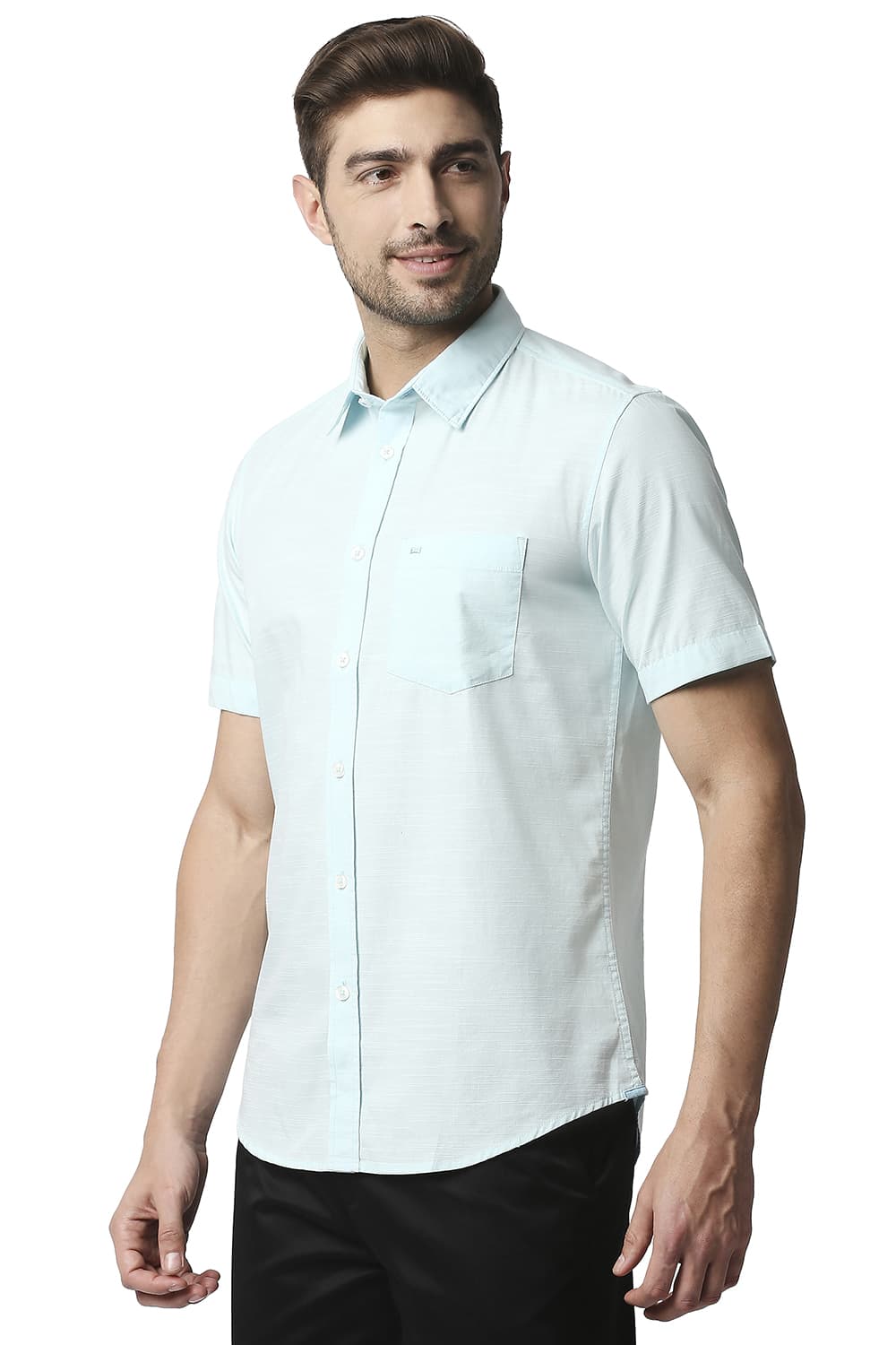 BASICS SLIM FIT SLUB HALFSLEEVES SHIRT