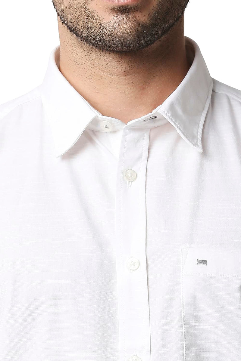 BASICS SLIM FIT SLUB HALFSLEEVES SHIRT