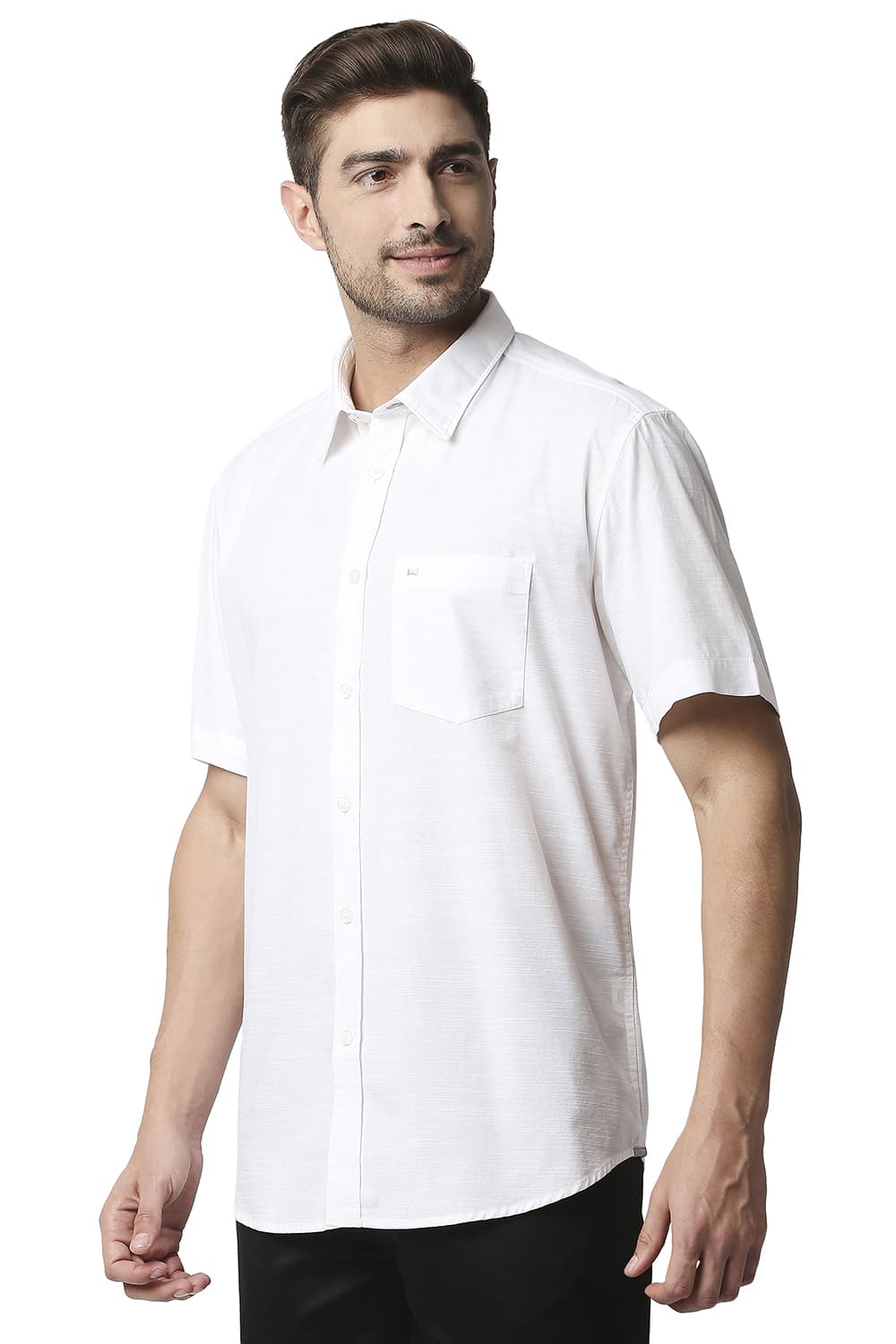 BASICS SLIM FIT SLUB HALFSLEEVES SHIRT