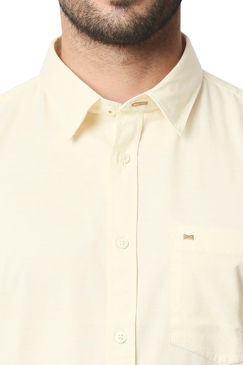 BASICS SLIM FIT SLUB HALFSLEEVES SHIRT