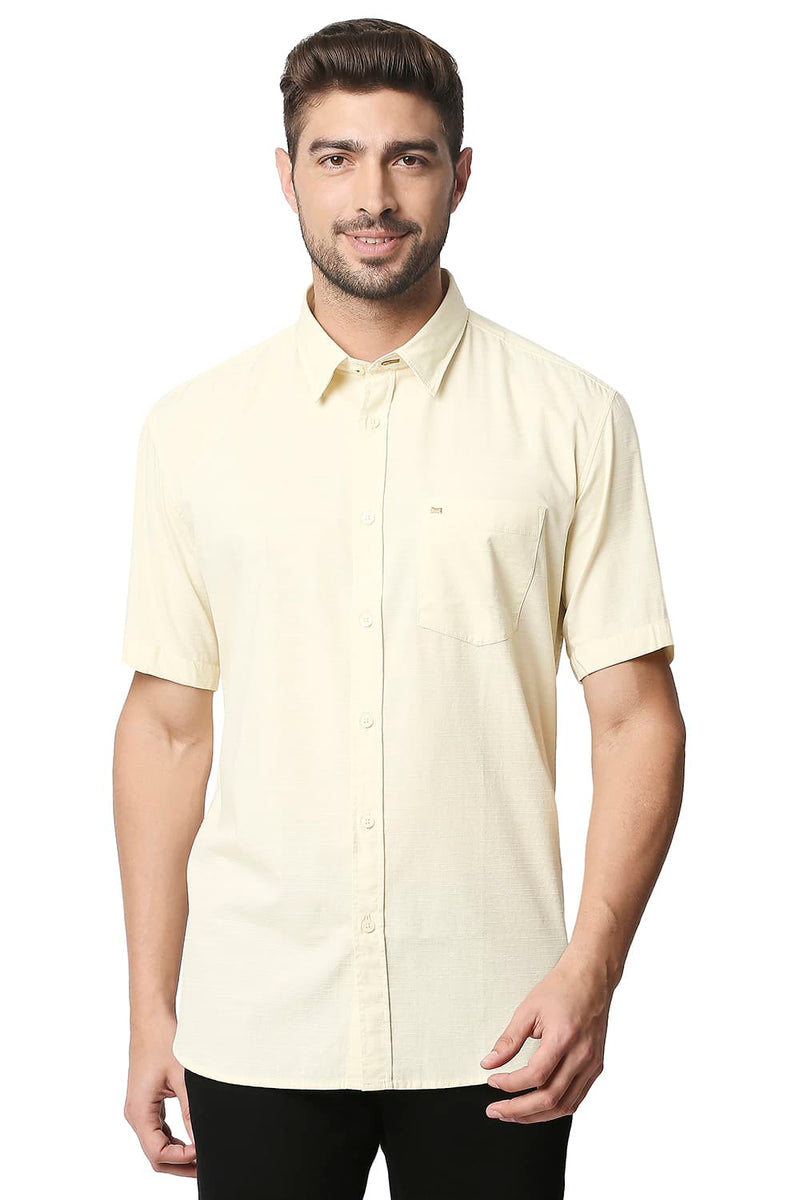 BASICS SLIM FIT SLUB HALFSLEEVES SHIRT