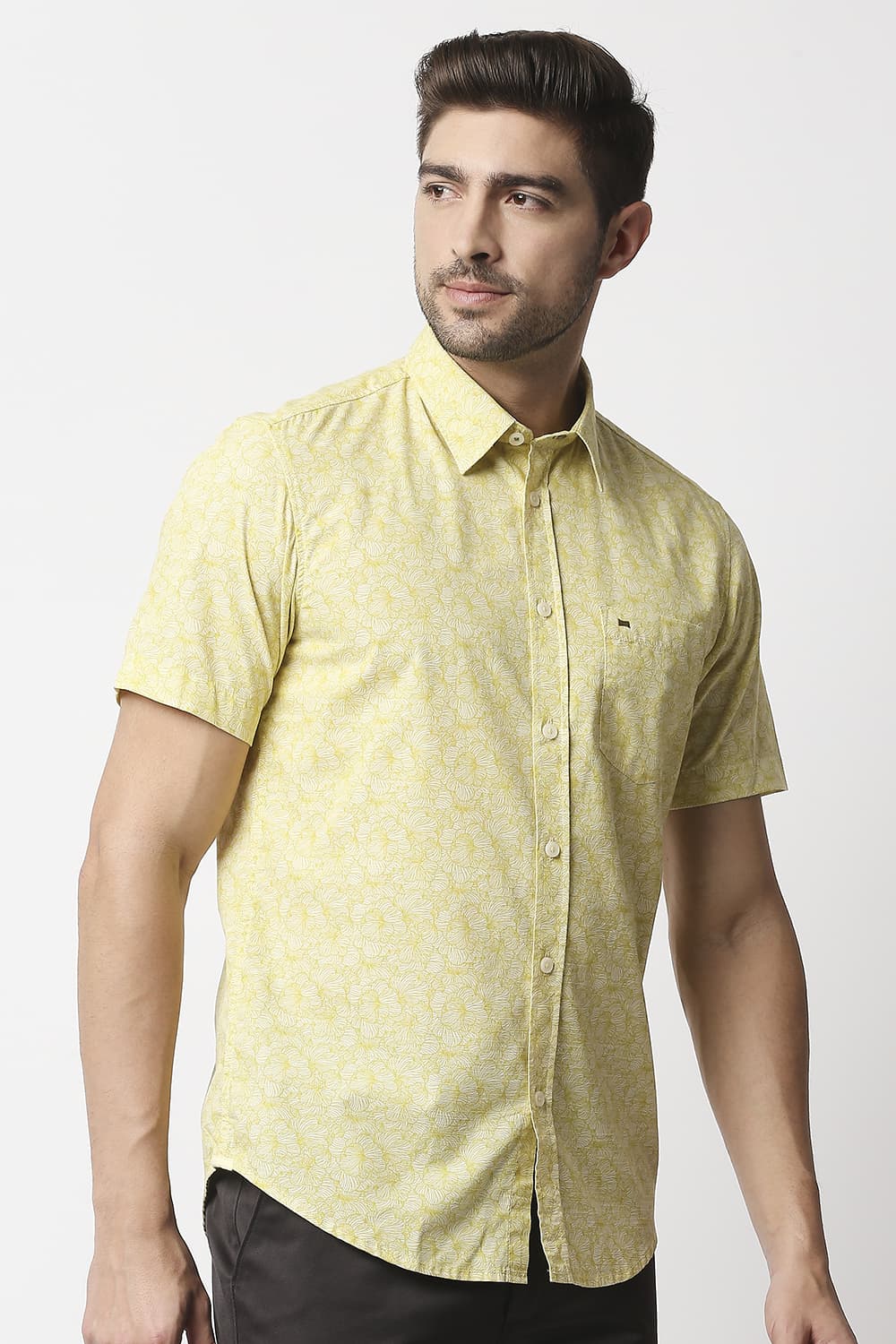 Slim Fit Slub Printed Halfsleeves Shirt