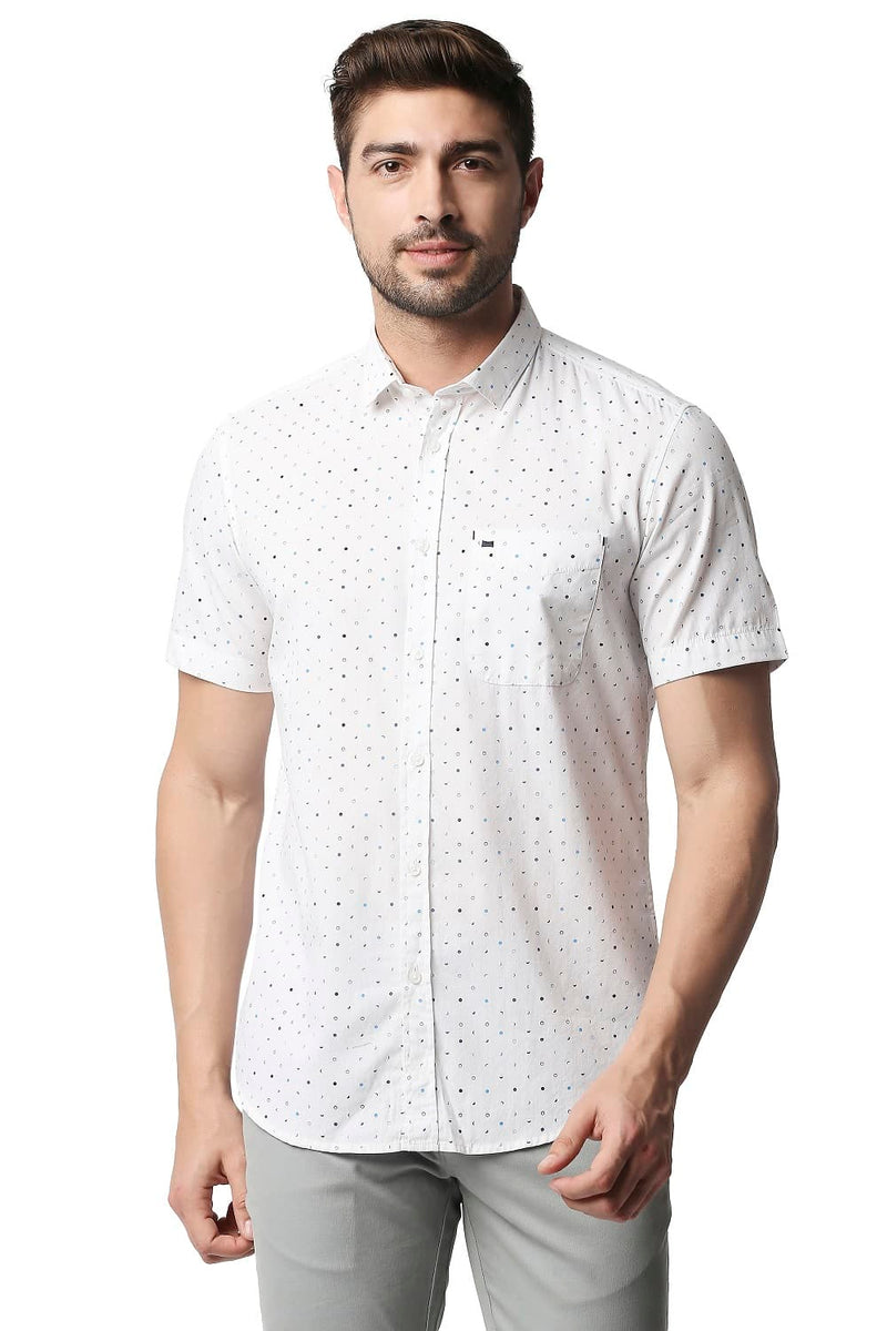 BASICS SLIM FIT POPLIN PRINTED SHIRT