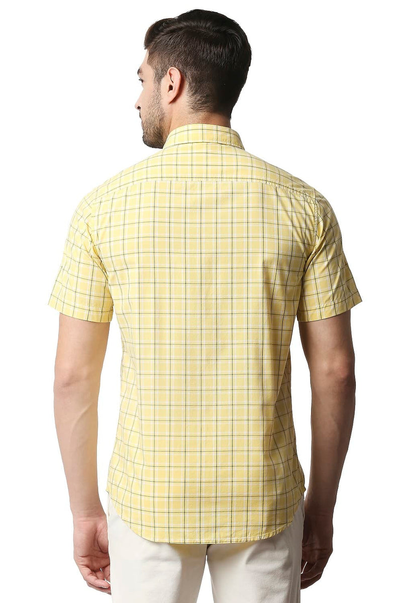 BASICS SLIM FIT CHECKS HALFSLEEVES SHIRT