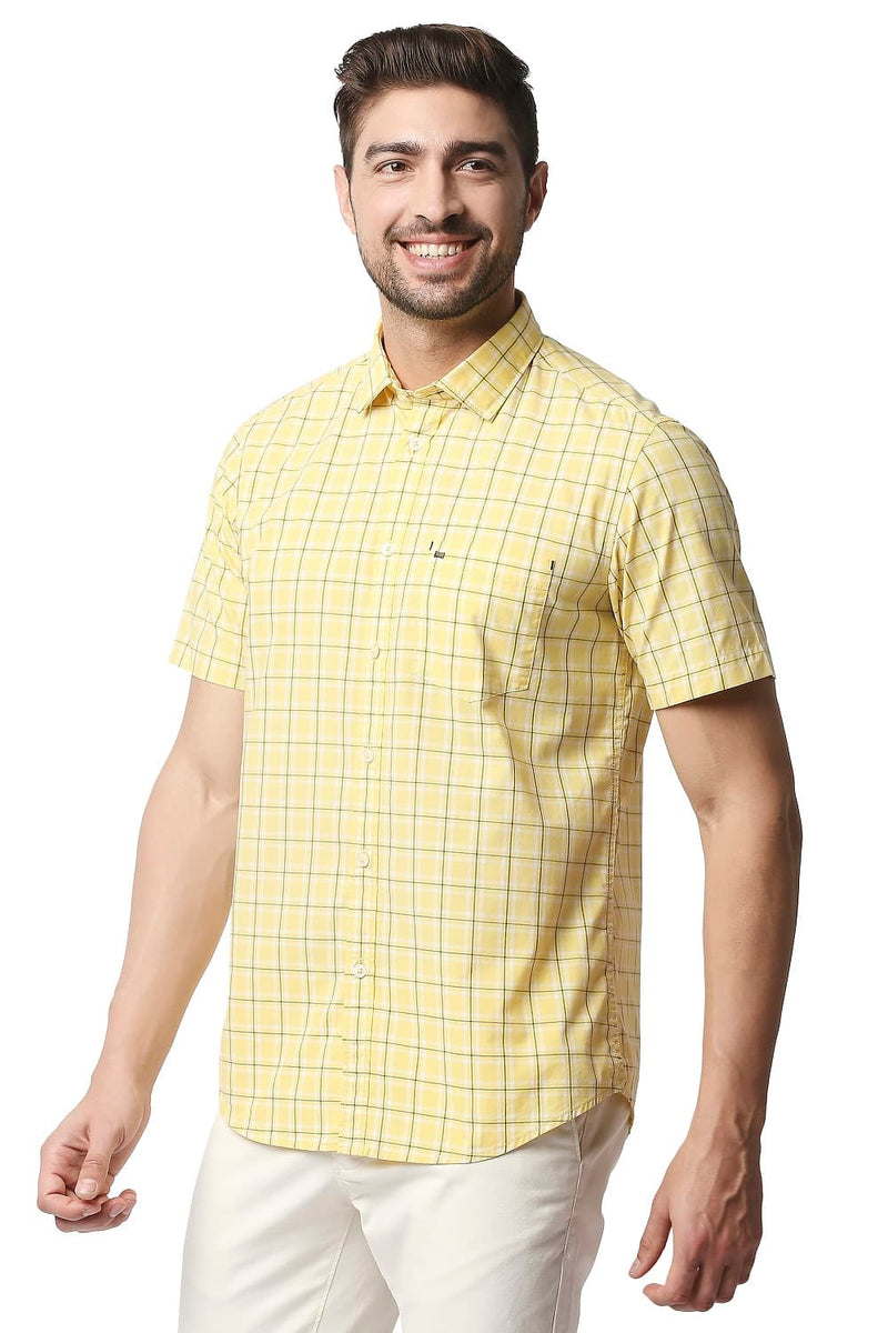 BASICS SLIM FIT CHECKS HALFSLEEVES SHIRT