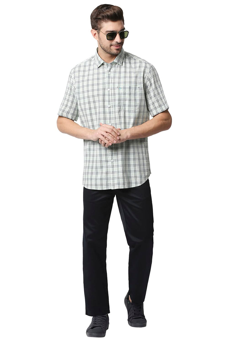 BASICS SLIM FIT CHECKS HALFSLEEVES SHIRT