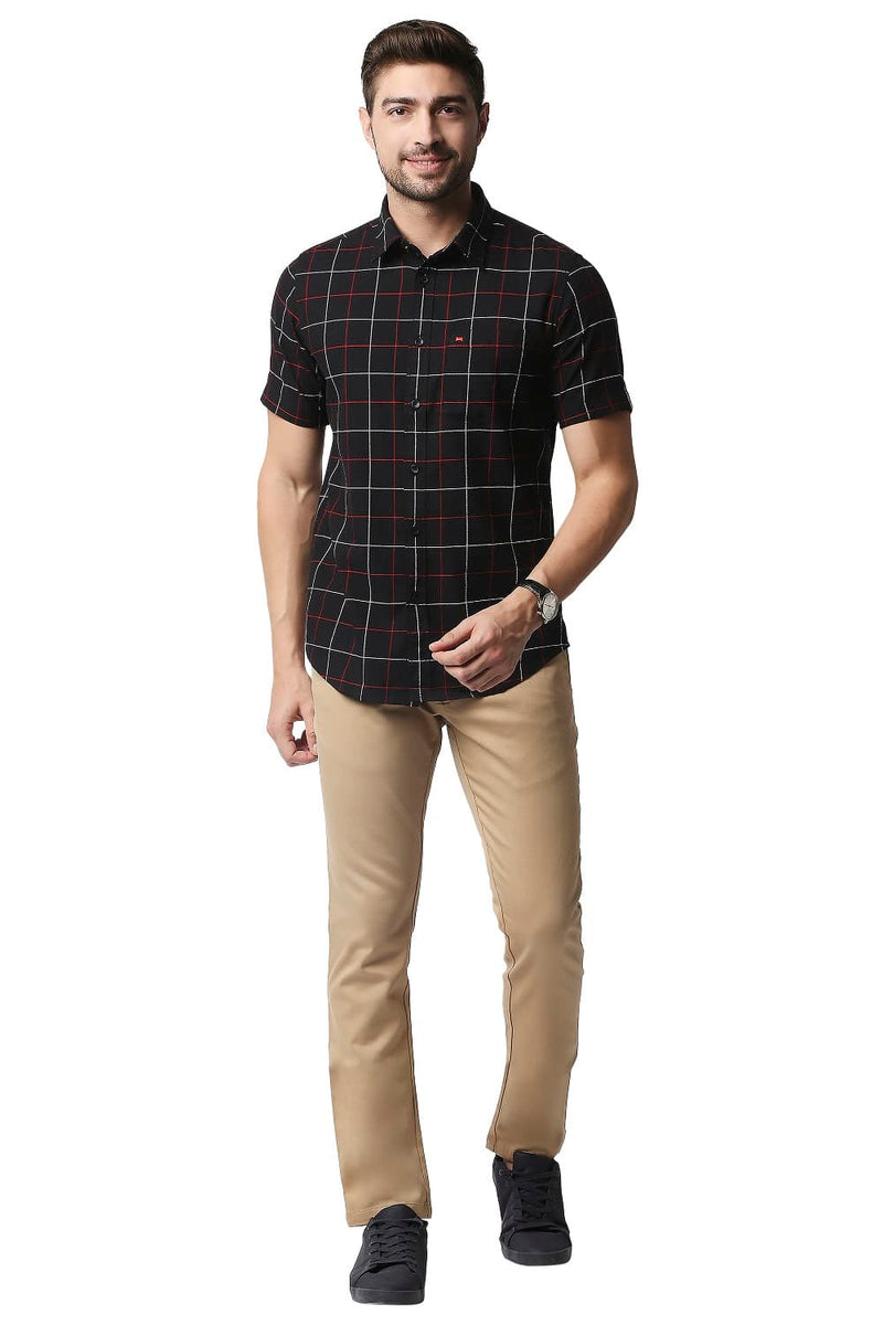 BASICS SLIM FIT DOBBY CHECKS HALFSLEEVES SHIRT