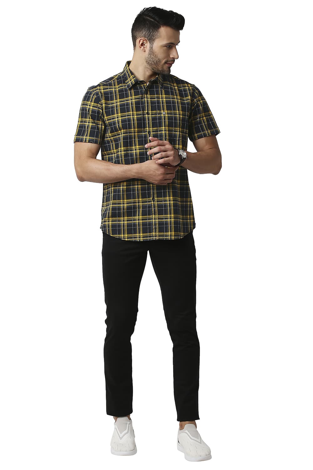 BASICS SLIM FIT DOBBY CHECKS HALFSLEEVES SHIRT