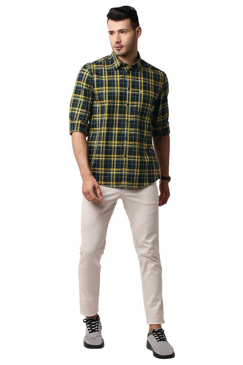 BASICS SLIM FIT DOBBY CHECKS SHIRT