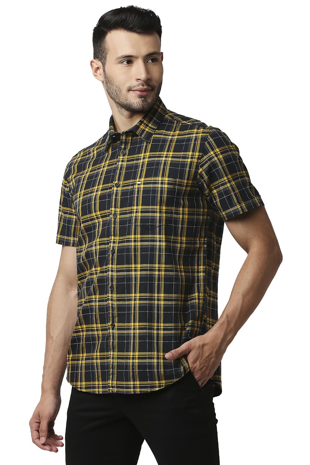 BASICS SLIM FIT DOBBY CHECKS HALFSLEEVES SHIRT