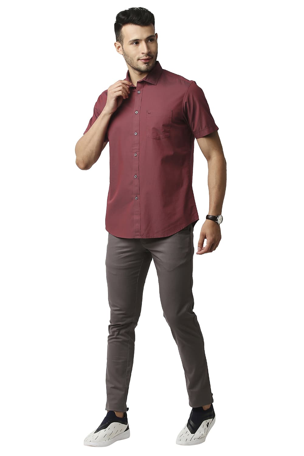 BASICS SLIM FIT TWO TONE CHAMBRAY HALFSLEEVES SHIRT