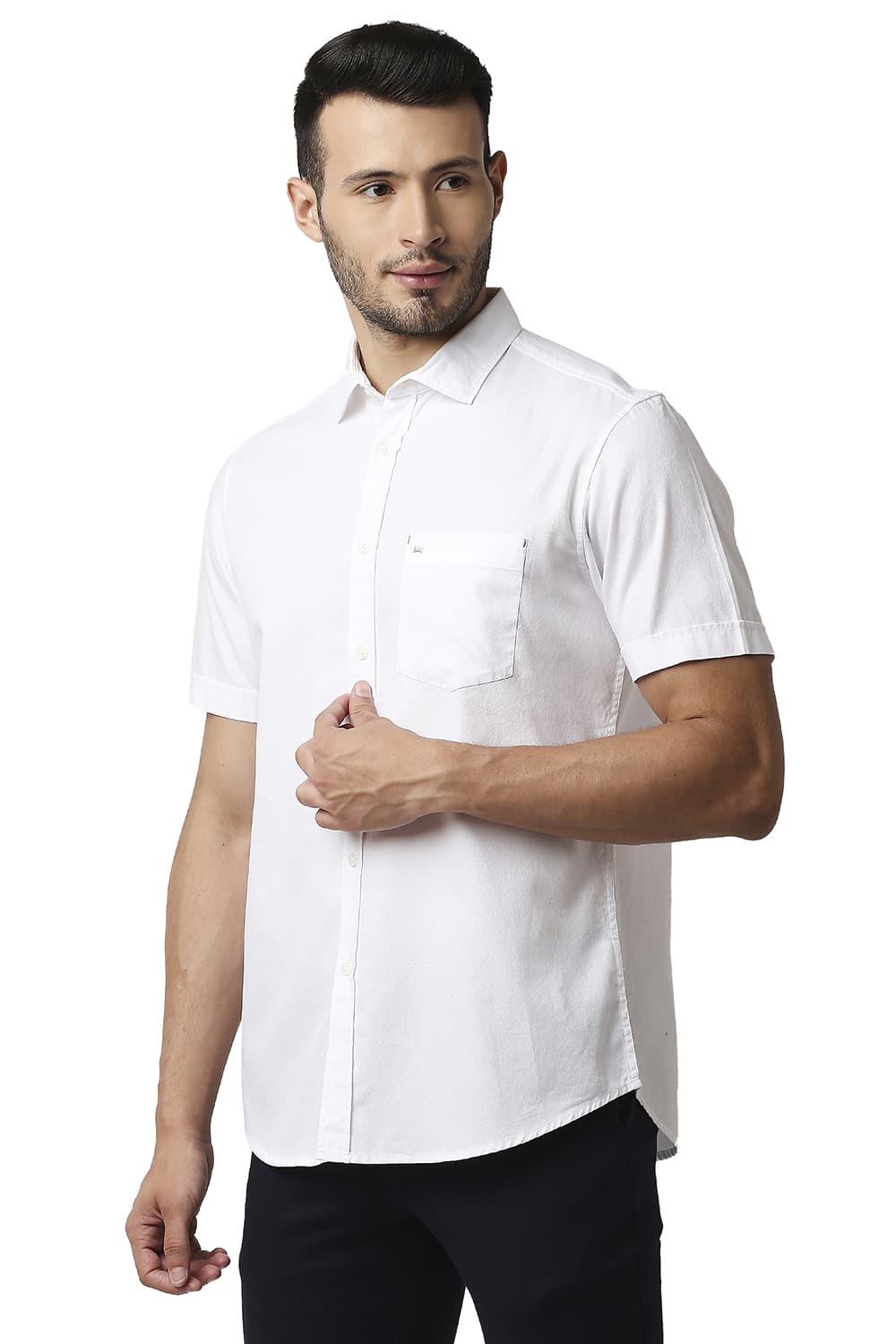 BASICS SLIM FIT CREPE HALFSLEEVES SHIRT