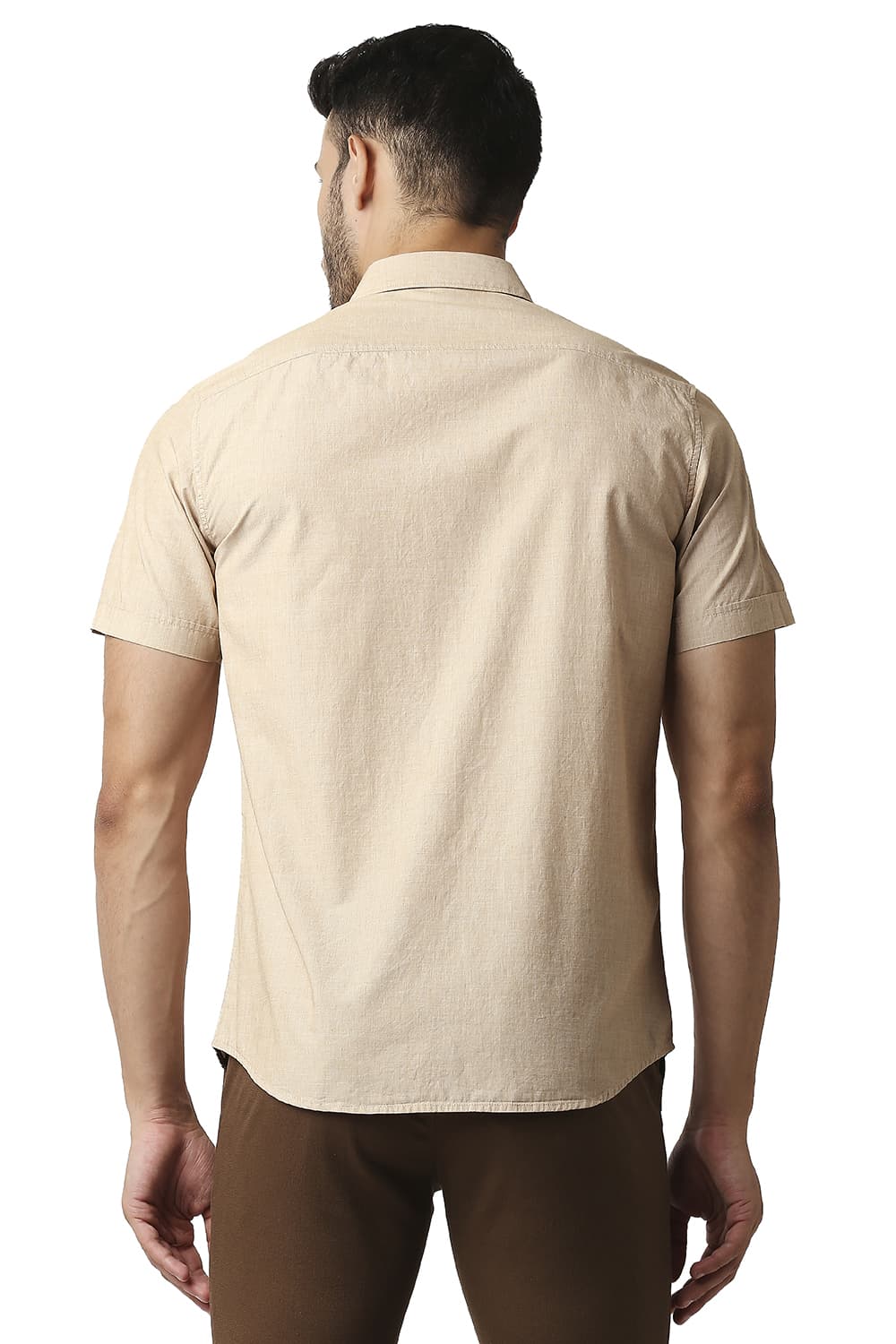 BASICS SLIM FIT FIL-A-FIL HALFSLEEVES SHIRT