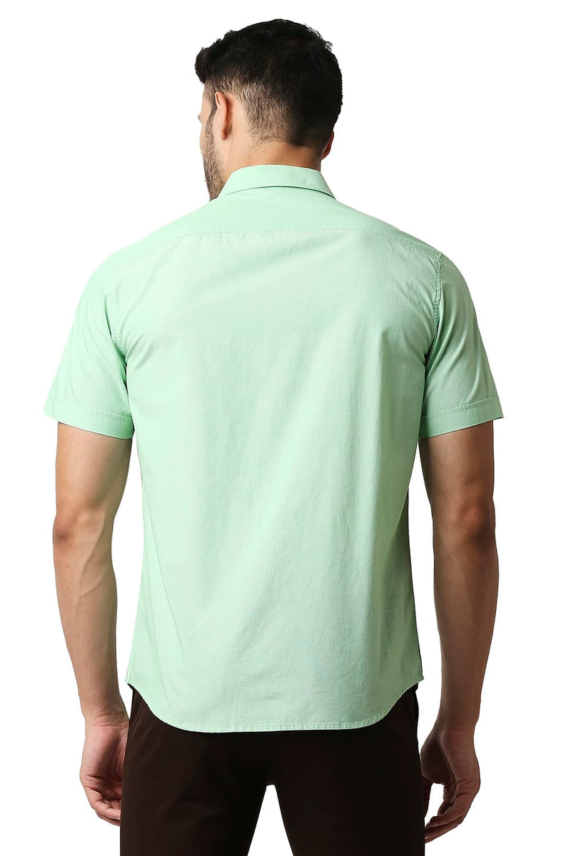 BASICS SLIM FIT FIL-A-FIL HALFSLEEVES SHIRT