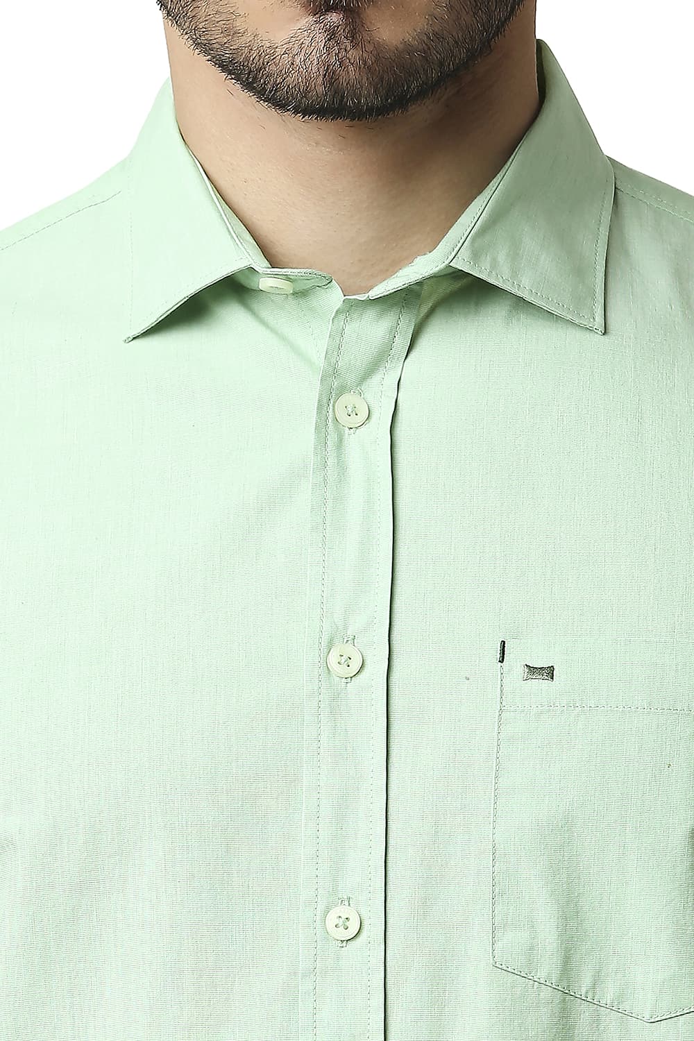 BASICS SLIM FIT FIL-A-FIL HALFSLEEVES SHIRT