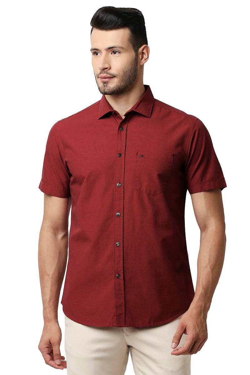 BASICS SLIM FIT FIL-A-FIL HALFSLEEVES SHIRT