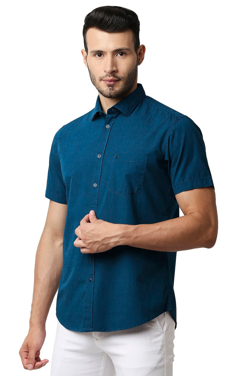 BASICS SLIM FIT FIL-A-FIL HALFSLEEVES SHIRT