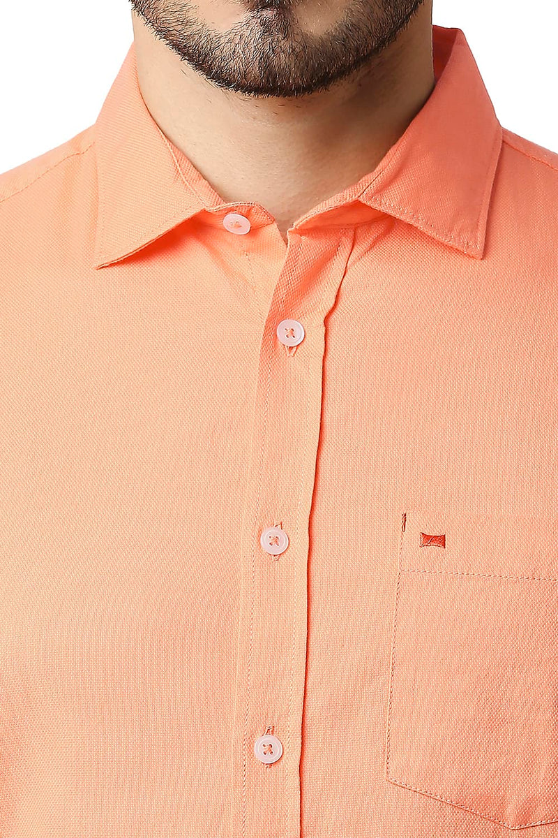 BASICS SLIM FIT DOBBY HALFSLEEVES SHIRT